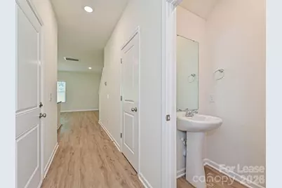 1725 E Cloaninger Avenue #B, Statesville, NC 28625 - Photo 11
