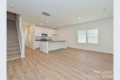 1725 E Cloaninger Avenue #B, Statesville, NC 28625 - Photo 7