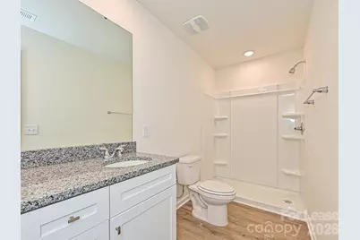 1725 E Cloaninger Avenue #B, Statesville, NC 28625 - Photo 15
