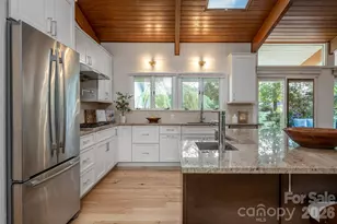 6 Deerfield Rd, Asheville, NC 28803 - Photo 7