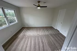 13 Laurel Pl Dr, Asheville, NC 28803 - Photo 17