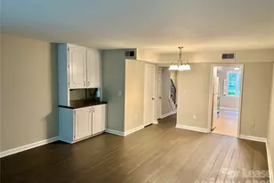 7014 Quail Hill Rd, Charlotte, NC 28210 - Photo 5