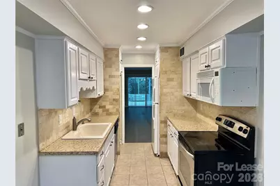 7014 Quail Hill Road, Charlotte, NC 28210 - Photo 9