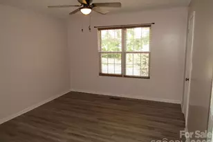 102 Brandywine Dr NE, Conover, NC 28613 - Photo 15