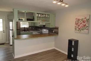 102 Brandywine Dr NE, Conover, NC 28613 - Photo 9