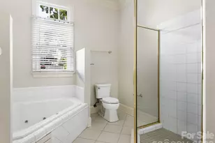 1105 Randolph Oaks Ct, Charlotte, NC 28211 - Photo 23