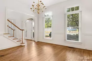 1105 Randolph Oaks Ct, Charlotte, NC 28211 - Photo 7