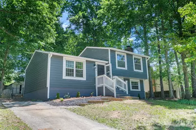 8424 Othello Place, Charlotte, NC 28227 - Photo 3