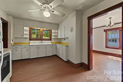 314 Trammell Avenue, Canton, NC 28716 - Photo 27