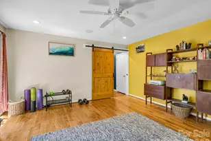 21 Sleepy Hollow Dr, Asheville, NC 28805 - Photo 23