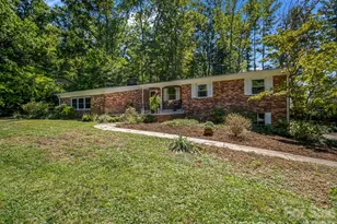 21 Sleepy Hollow Dr, Asheville, NC 28805 - Photo 3