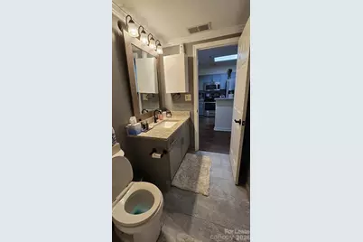 405 W 7th Street, Charlotte, NC 28202 - Photo 23