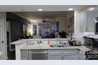 405 W 7th Street, Charlotte, NC 28202 - Photo 5
