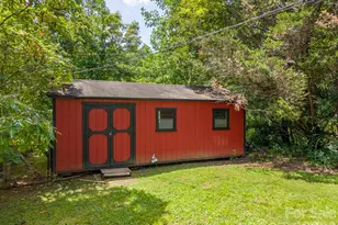 33 E H Bailey Rd, Bryson City, NC 28713 - Photo 27