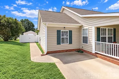 2174 Wexford Way, Statesville, NC 28625 - Photo 3