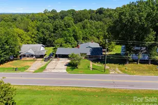 512 1st St W, Conover, NC 28613 - Photo 33