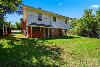 512 1st Street W, Conover, NC 28613 - Photo 9