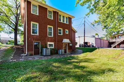 16 Gracelyn Road, Asheville, NC 28804 - Photo 11