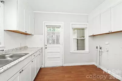 4115 Tresevant Avenue, Charlotte, NC 28208 - Photo 7