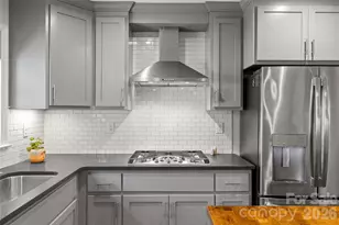2608 Shenandoah Ave, Charlotte, NC 28205 - Photo 15