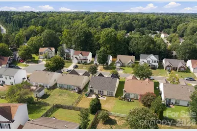 7422 Stone Mountain Court, Charlotte, NC 28262 - Photo 33