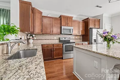 1040 Newton Avenue, Rock Hill, SC 29732 - Photo 5