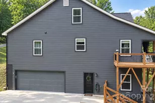 71 View Ridge Pkwy, Leicester, NC 28748 - Photo 31