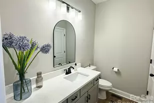 71 View Ridge Pkwy, Leicester, NC 28748 - Photo 23