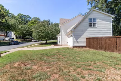 13910 Hatton Cross Drive, Charlotte, NC 28278 - Photo 29