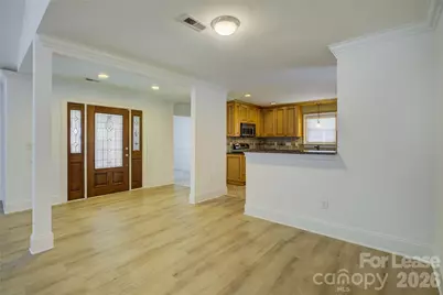 448 N Summit Avenue, Charlotte, NC 28216 - Photo 11