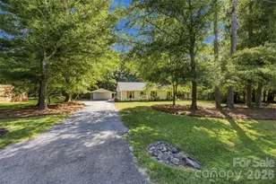 4376 Gentry Ln, York, SC 29745 - Photo 3