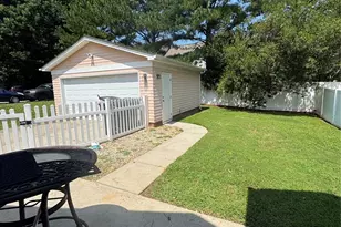 2008 Golden Ridge Ln, Charlotte, NC 28208 - Photo 15