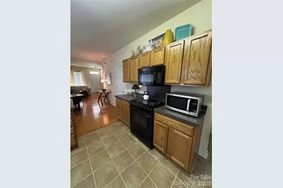 2008 Golden Ridge Lane, Charlotte, NC 28208 - Photo 7