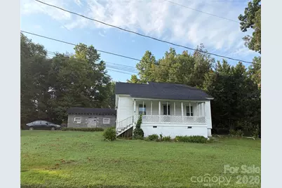 11 Republic Street, Great Falls, SC 29055 - Photo 1