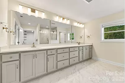 68 Rock View Court, Hendersonville, NC 28739 - Photo 29