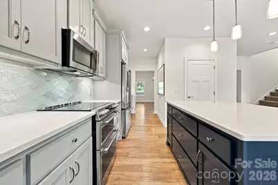 68 Rock View Court, Hendersonville, NC 28739 - Photo 11