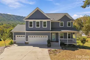 68 Rock View Ct, Hendersonville, NC 28739 - Photo 1