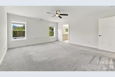 68 Rock View Court, Hendersonville, NC 28739 - Photo 27