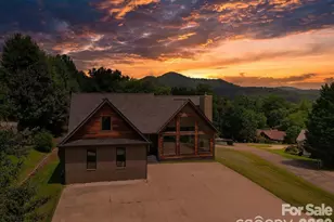 8 Nottingham Dr, Candler, NC 28715 - Photo 1