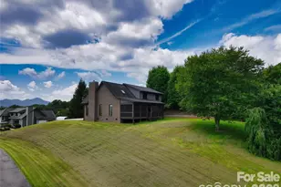 8 Nottingham Dr, Candler, NC 28715 - Photo 21