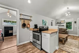 91 Deaver St, Asheville, NC 28806 - Photo 9