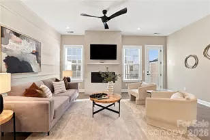 5026 Harrowsmith Ln, Charlotte, NC 28204 - Photo 1