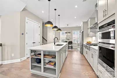 5026 Harrowsmith Lane, Charlotte, NC 28204 - Photo 13