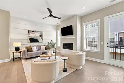 5026 Harrowsmith Lane, Charlotte, NC 28204 - Photo 9