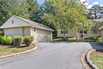 3001 Saint Augustine Place #AA1, Asheville, NC 28805 - Photo 3