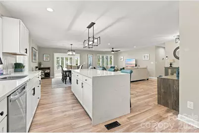 4954 Moonlite Bay Drive, Sherrills Ford, NC 28673 - Photo 7