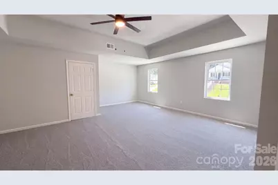 6226 Dumont Lane, Charlotte, NC 28269 - Photo 9