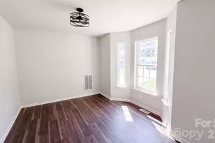 6226 Dumont Ln, Charlotte, NC 28269 - Photo 7