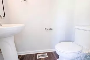 6226 Dumont Ln, Charlotte, NC 28269 - Photo 17