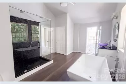 6226 Dumont Lane, Charlotte, NC 28269 - Photo 11